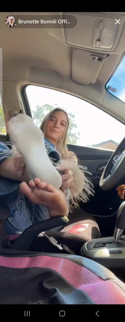 Sexy sock peel