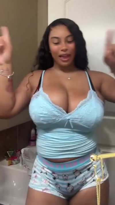 Jasmyn aaliyah