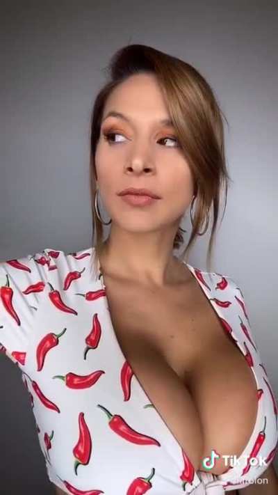 Tiktok: LaRolon 💋🤭