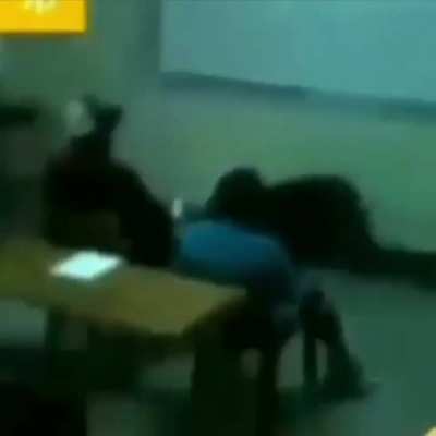 Hhhhhh