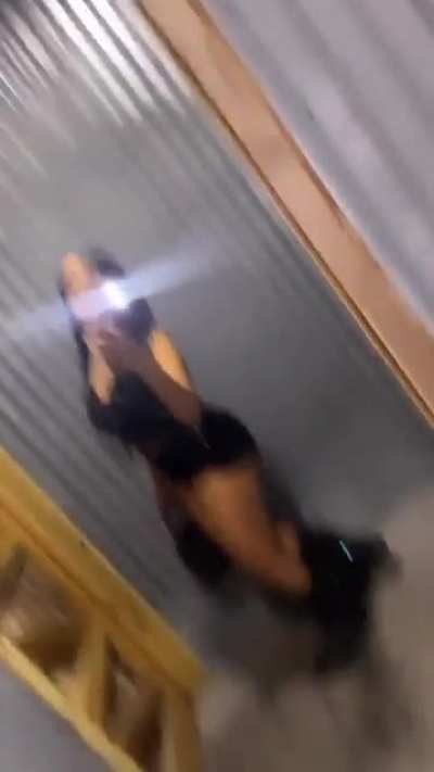 🖤🍑🤳🏽