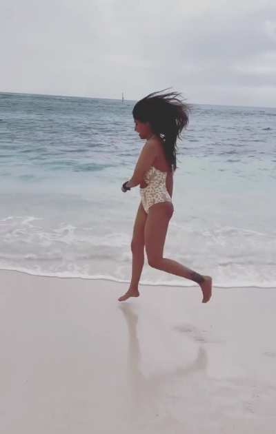 Shreya Dhanwanthary (new)