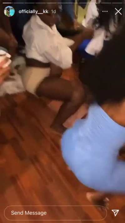 Toniaaluv and friends(more videos from last night otw)