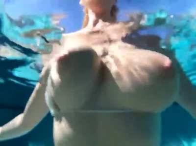 Boobs under water