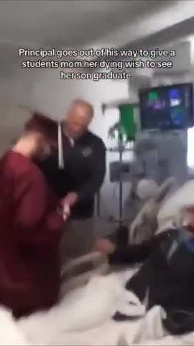 Principal goes out of his way to give a students mom her dying wish to see her son graduate.