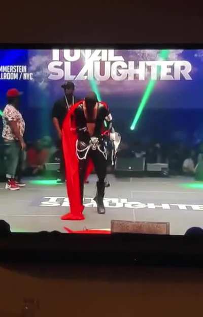 Safe to say my girl wasn&rsquo;t feeling this from Daylyt lol can somebody explain to me why tf did he do this?