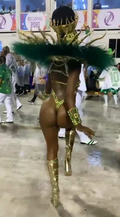 Iza