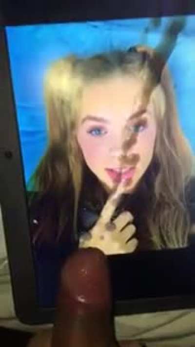 Cummed on Anna schumate