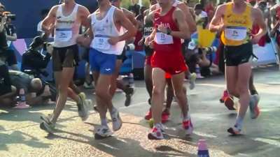 While watching the men&rsquo;s 20km walk, I noticed that every single walker is &ldquo;cheating&rdquo;. Is there a large amount of leeway  in the sport?