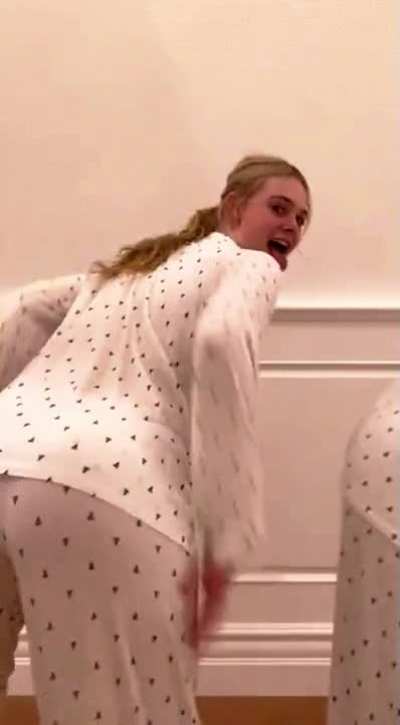 Elle Fanning
