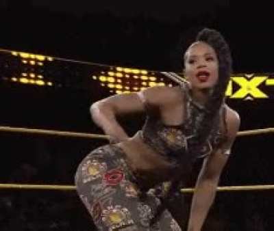 If you Had 1 Night With Bianca Belair&rsquo;s Fat Booty What Would you Do🍑