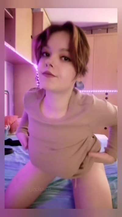 Just an adorable French girl :D