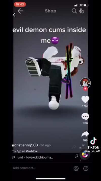 Flamingo fans be like
