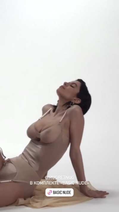 Nude bodysuit