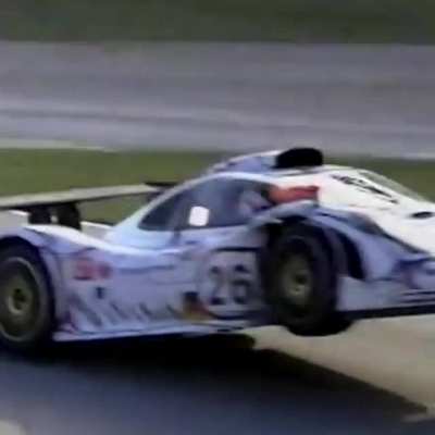 Espero que este lend&aacute;rio Porsche Flip v&aacute; para o "Prato De Degusta&ccedil;&atilde;o" ✊😔