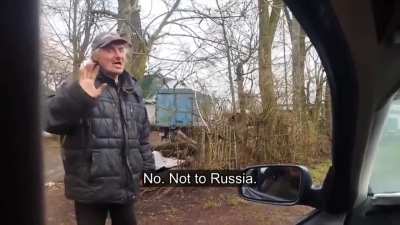 Villager responds to "Glory to Russia!" 