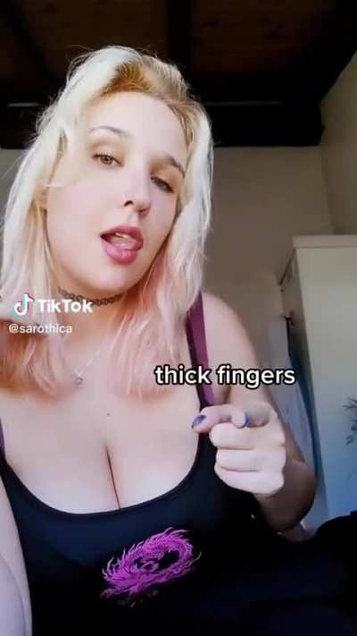 Sara @sarothica