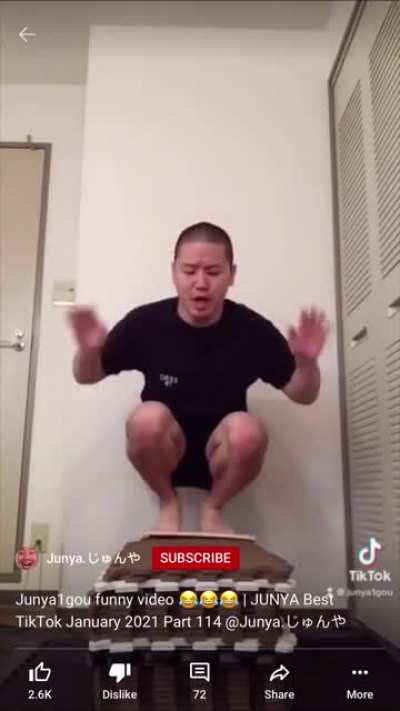 This guy is pure cringe