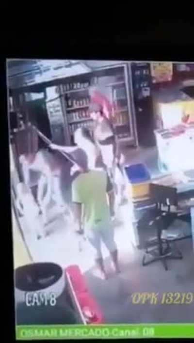 Nadie le dijo que hab&iacute;a ley seca?