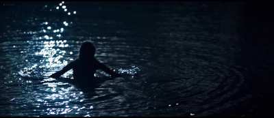 Virginie Ledoyen, Marie-Jos&eacute;e Croze, Axelle Laffont - MILF (FR2018) - Three friends in their 40s on a midnight swim