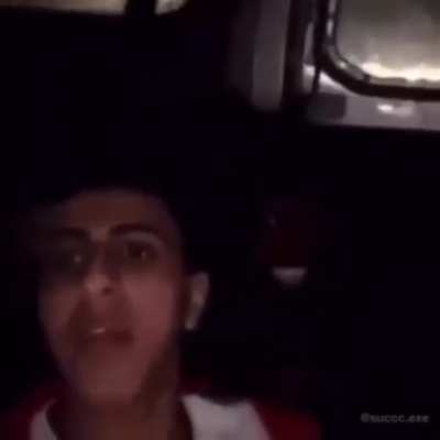 😁