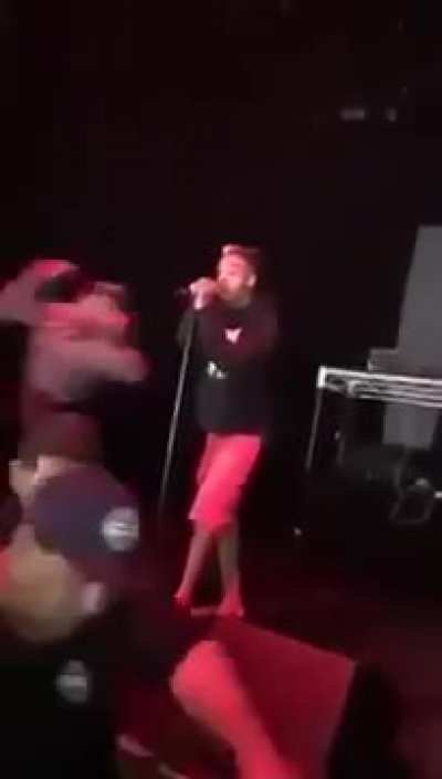 Losercity musical performance