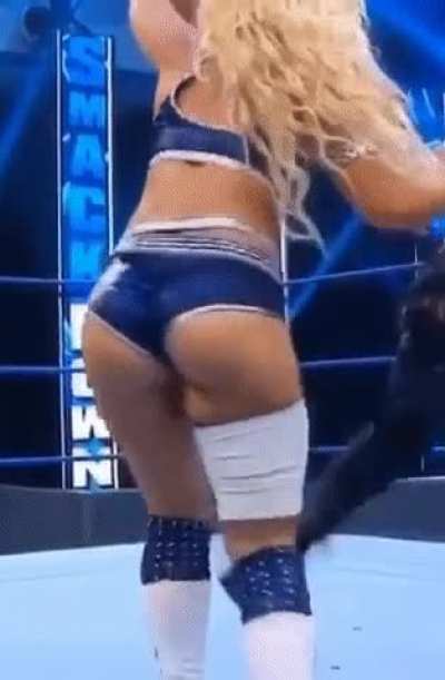 Ouch ! Mandy !