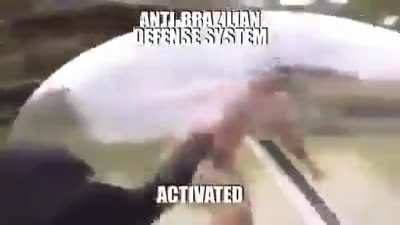 Anti M o n k e