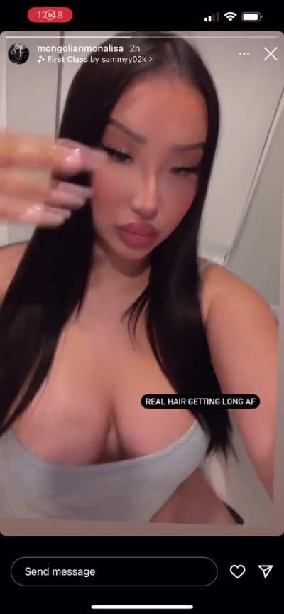 Mo