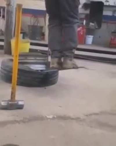 Repair truck Wheel.