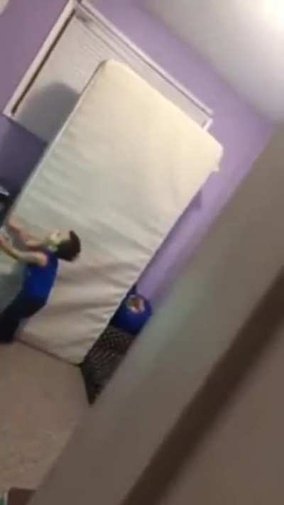 Death by mattress