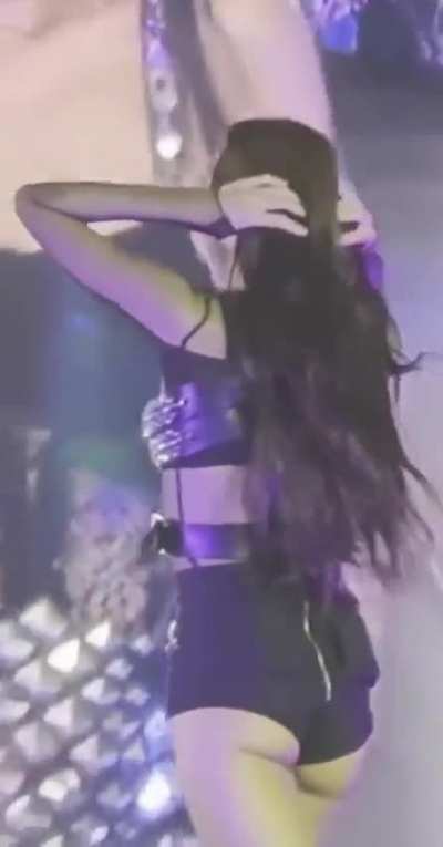 Lisa 🥵