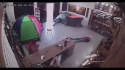 To Rob a Gun store