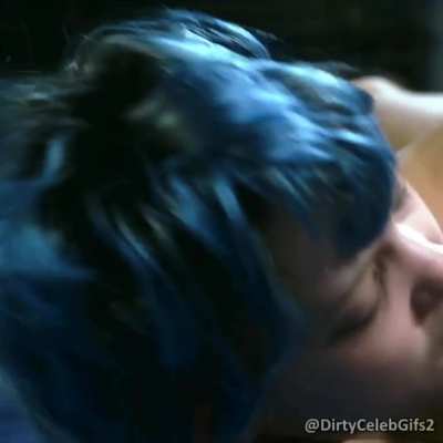 Adele Exarchopoulos and Lea Seydoux in "Blue Is The Warmest Color "(2013)