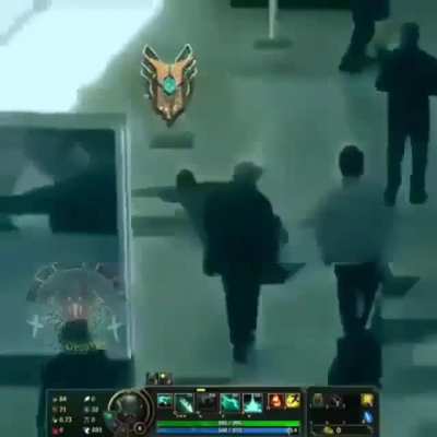 Mobility boots with yoummu&rsquo;s ghost blade be like.