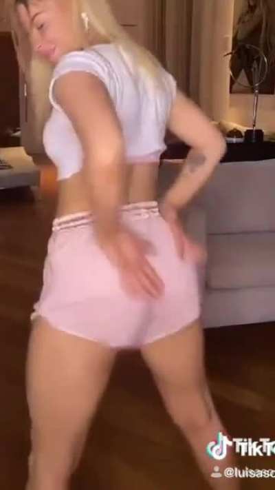 Luisa Sonza