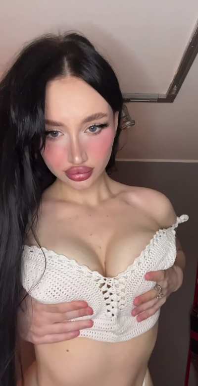 I just wanna be your perfect little fuck doll