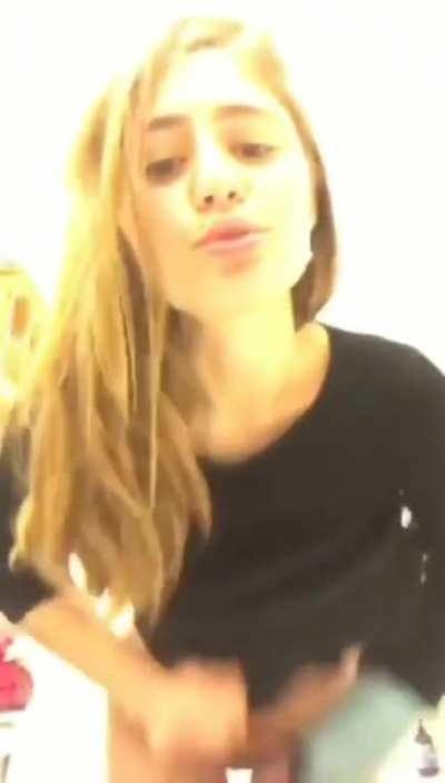 Lia Marie Johnson flashes her pussy on Instagram Livestream