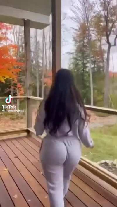 🧟&zwj;♂️🍑
