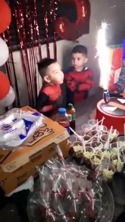 Diferencia entre hombres y mujeres (el otro v&iacute;deo ya lo han visto)