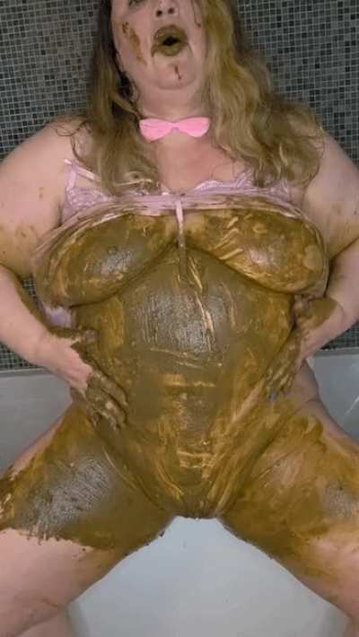 Make mommy cum, clean my pussy (F)