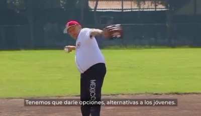 No entiendo por qu&eacute; nunca se hizo viral este video...