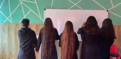 This despite of risk getting prison for life time, this young Iranian girls are singing Bella Caio. Dancing, singing or being without hijab are forbidden in Iran.