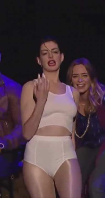 Anne Hathaway