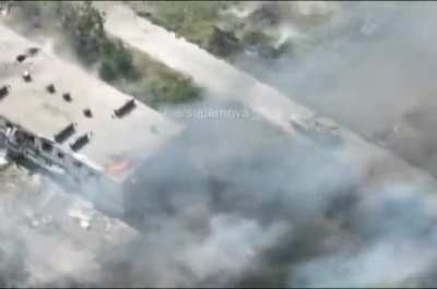 Longer version of Russian BMP running into a mine between 2 other BMP ( 2022 )