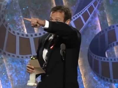 Robin Williams in 1994, winning Best Actor at the Golden Globes (for his role in "Mrs. Doubtfire")