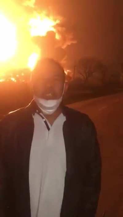 Translated: &ldquo;This is fine. Stay home.&rdquo;