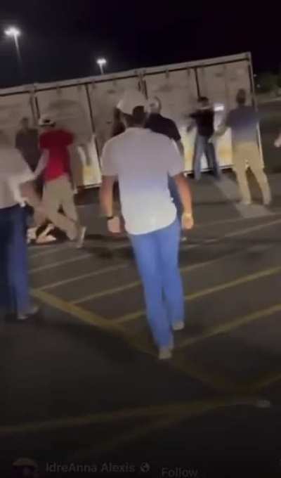 Fight outside of Raising Canes. Caniacs