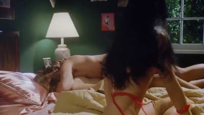 Hyapatia Lee &amp;amp; Shanna McCullough - Let&rsquo;s Get Physical (1983)