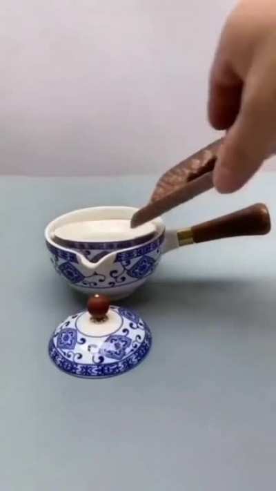 Tea kettle for one cup